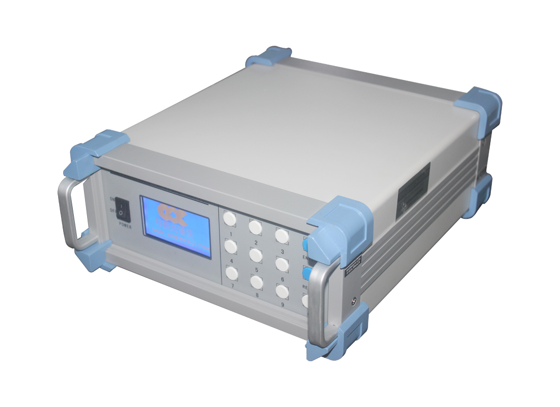 1&times;4 臺式保偏光開關(guān) - 廣西科毅光通信