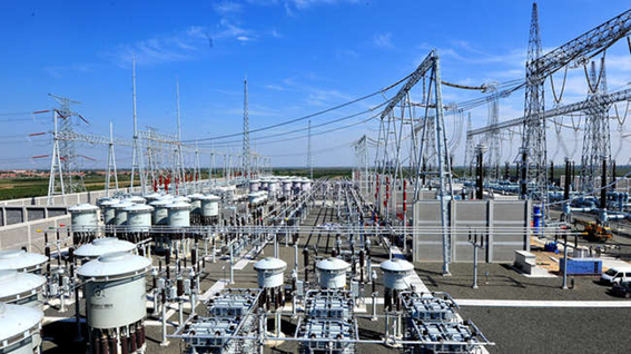 國家電網(wǎng)特高壓變電站極端環(huán)境實拍圖